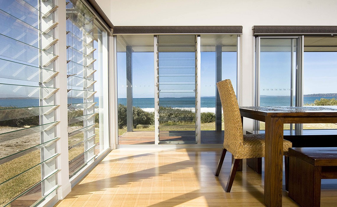 VANTAGE ALUMINIUM WINDOWS & DOORS