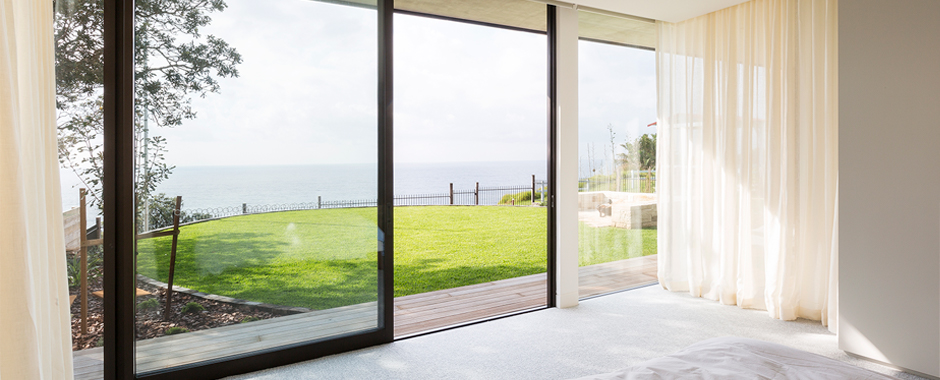 Series 704LS SlideMASTER™ Sliding Door (Lift Slide)