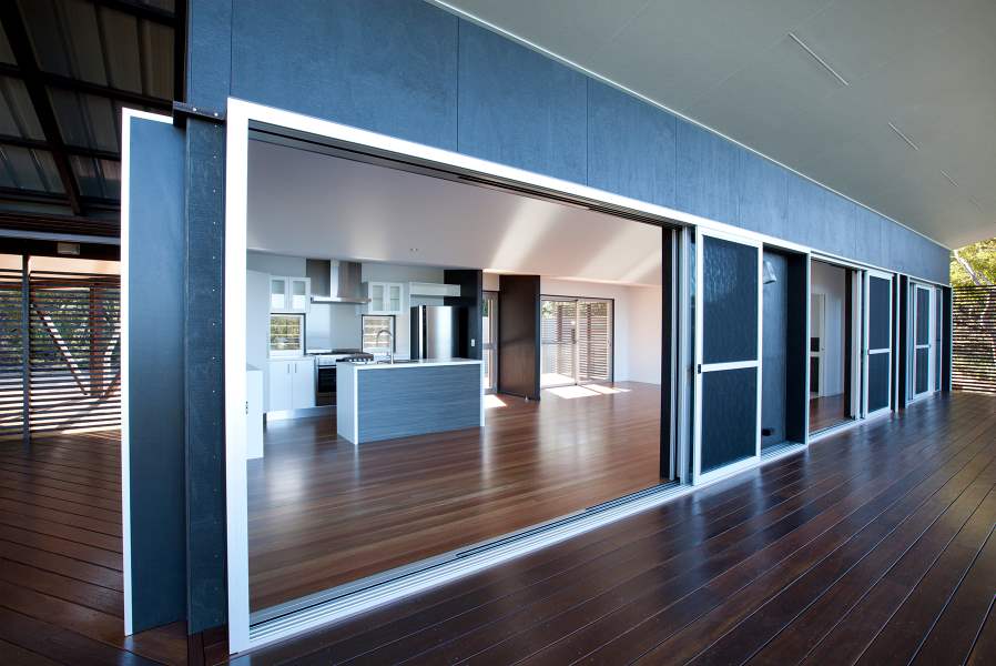 Series 618 MAGNUM™ Sliding Door