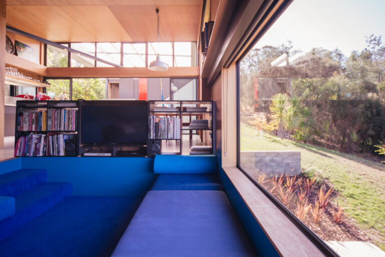 Residential Aluminium Awning Window (50mm) | Vantage